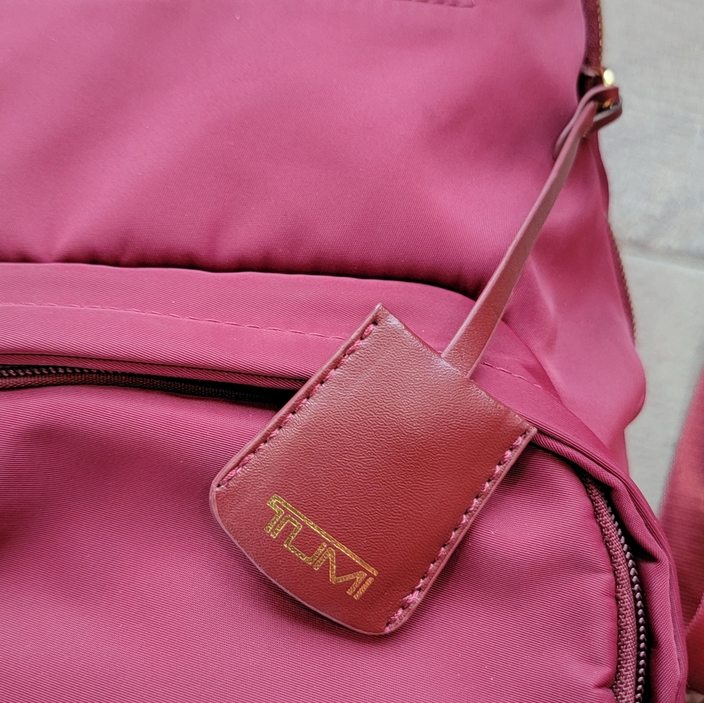 Euc Tumi Backpack - image 7